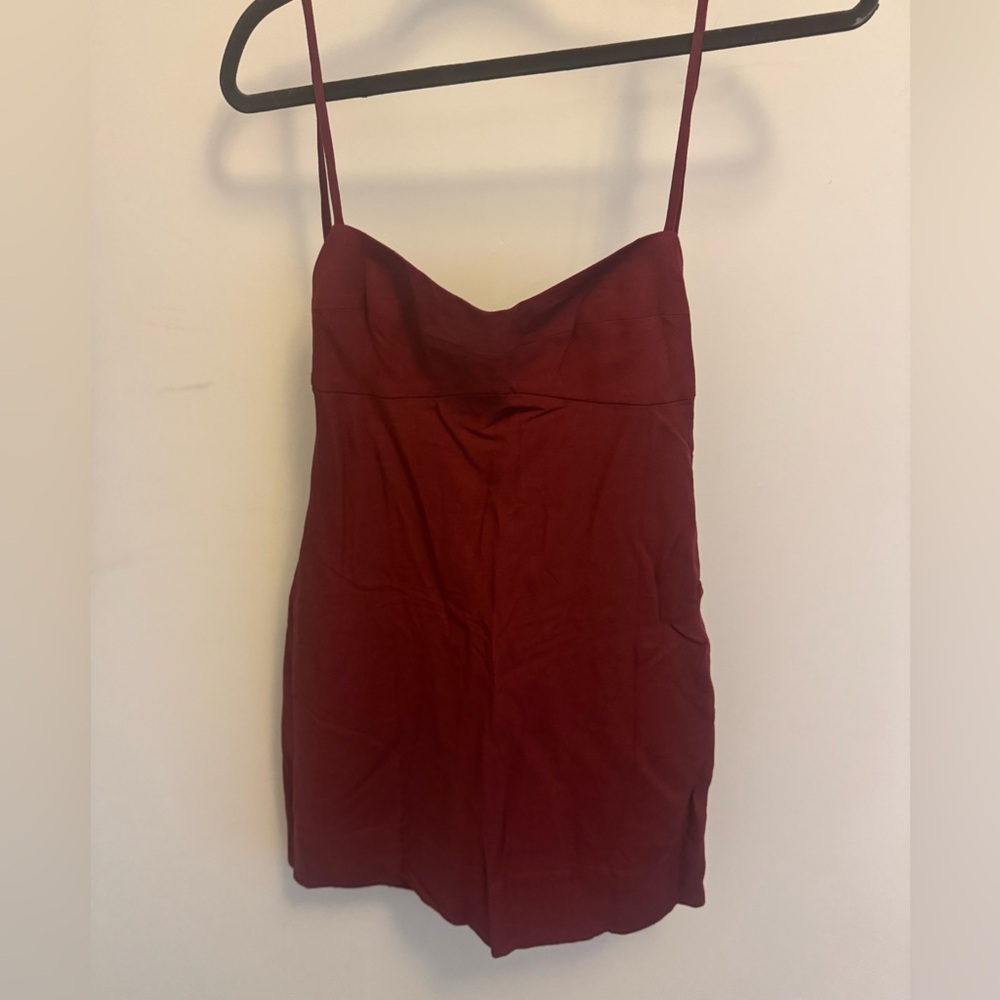 Elegant Burgundy Spaghetti Strap Dress